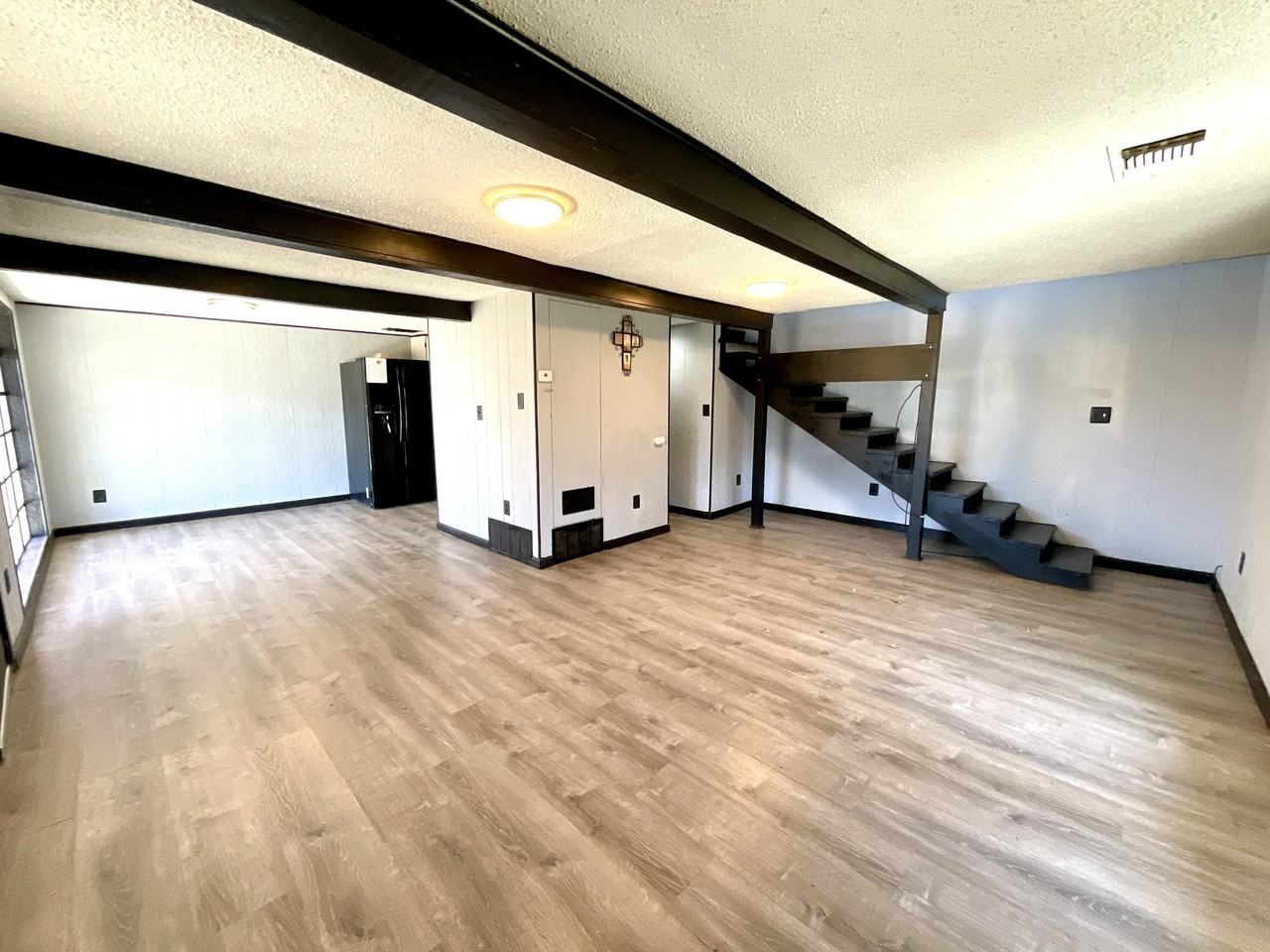 2004 30th St - Photo 5 of 9