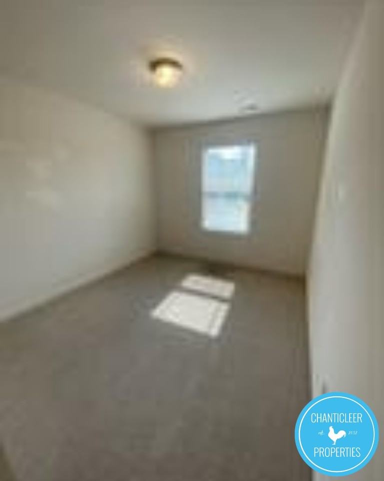 6 Rochambeau Ct #1 - Photo 6 of 12