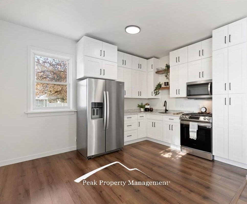 E 10th N #1010 - Photo 3 of 11