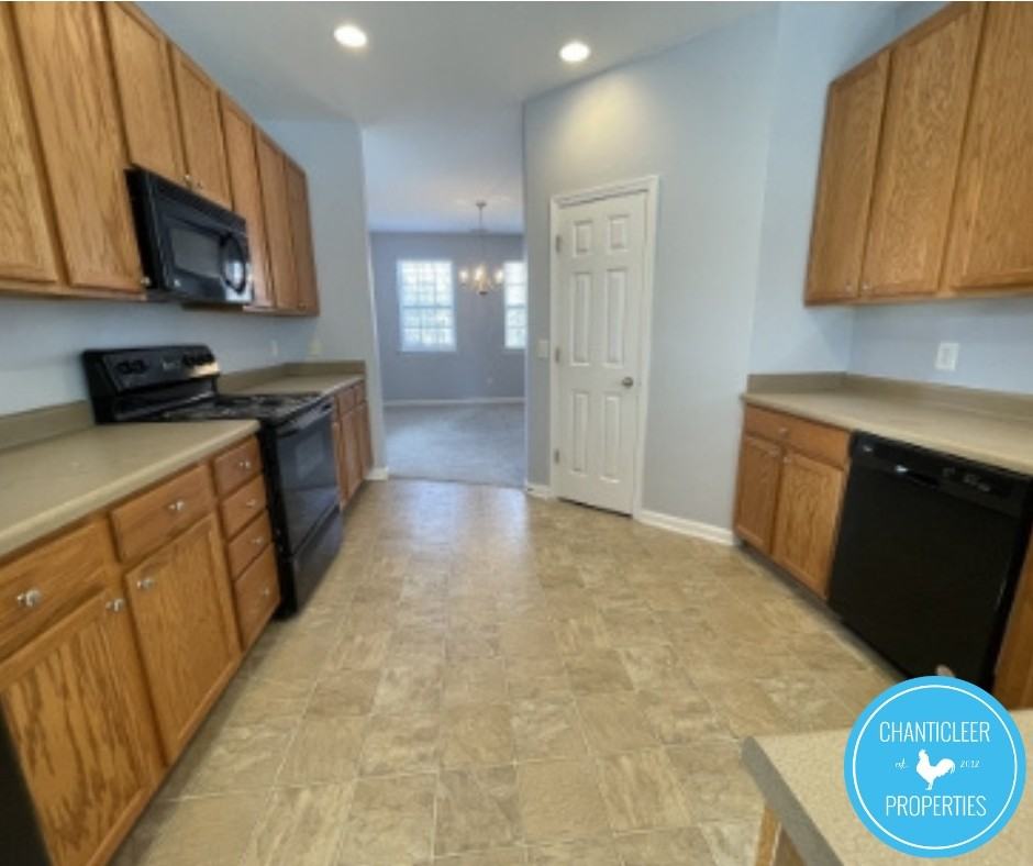 612 Sawcut Ln #1 - Photo 5 of 23