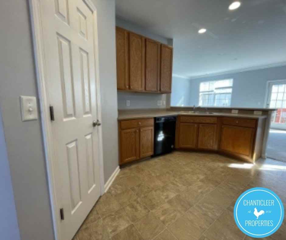 612 Sawcut Ln #1 - Photo 6 of 23