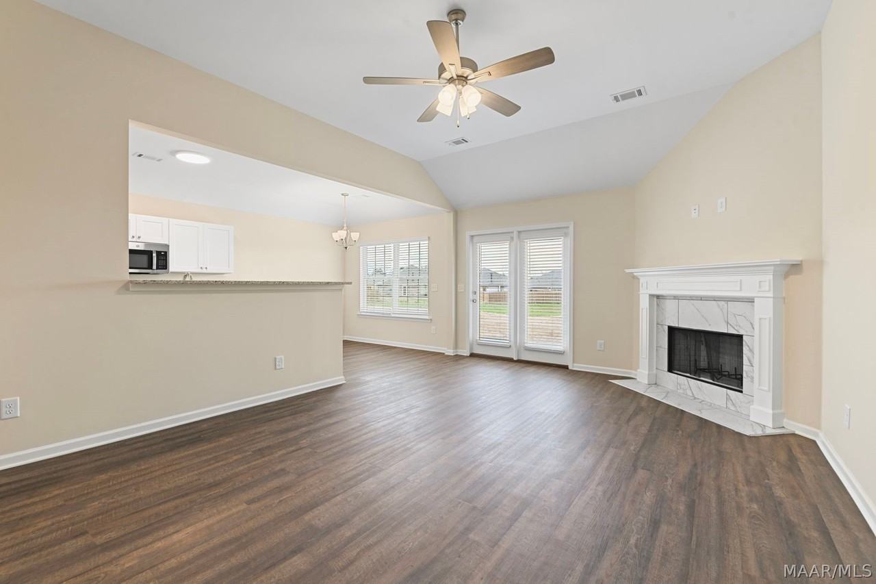 2019 Dawsons Mill Ln - Photo 3 of 33
