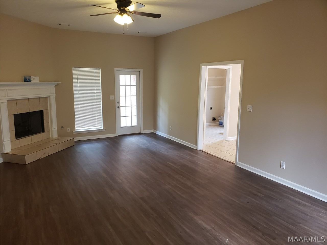 1349 Kingston Oaks - Photo 4 of 32