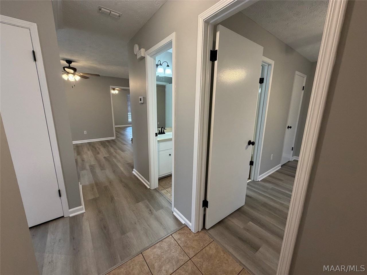 463 Durden Rd Unit A #A - Photo 3 of 25