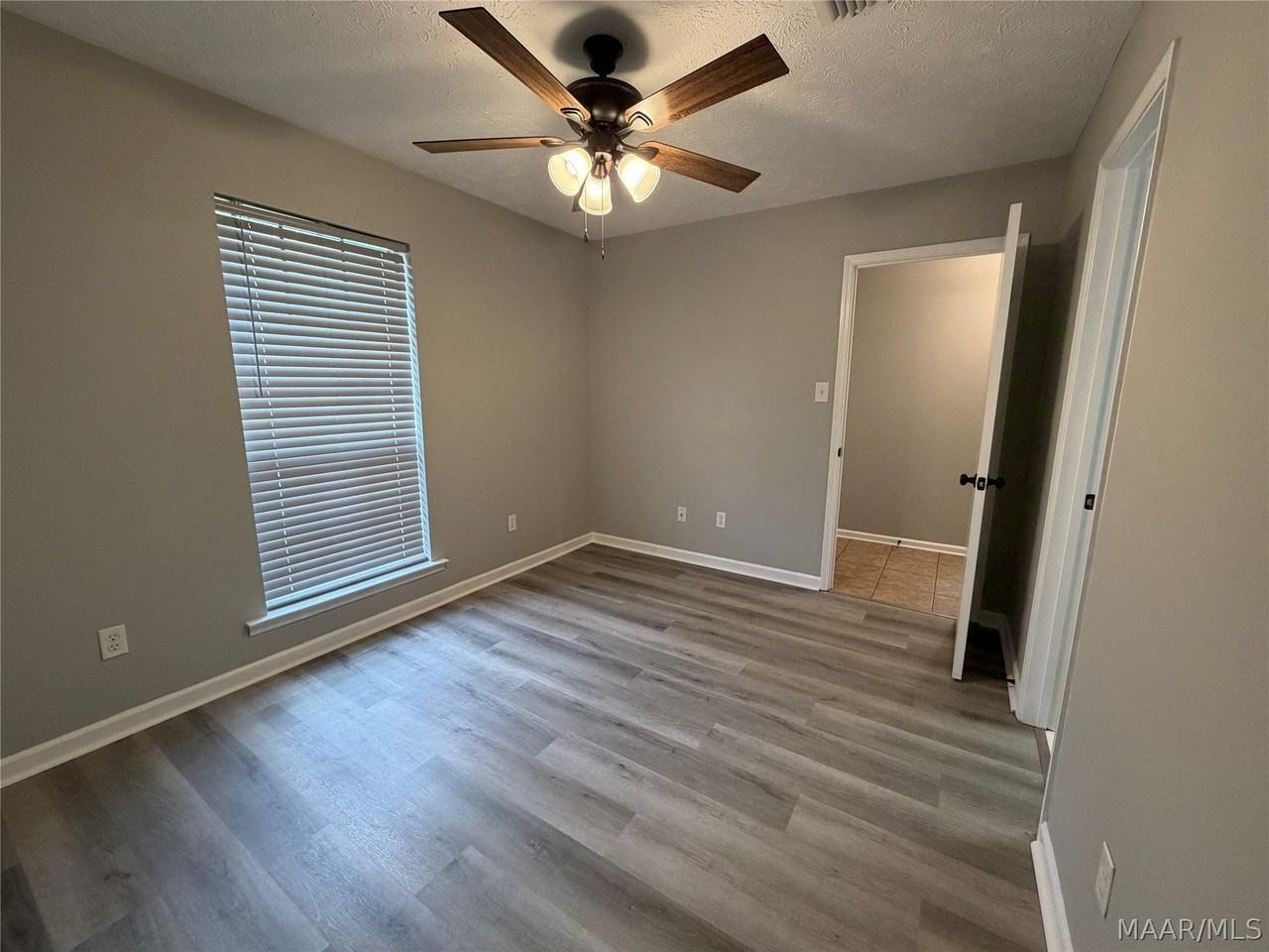 463 Durden Rd Unit A #A - Photo 7 of 25