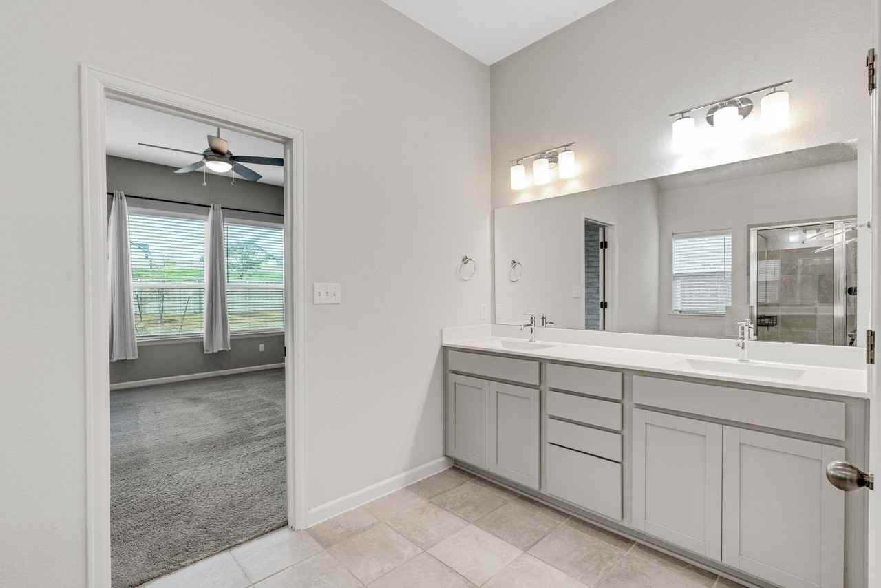 104 Joseph Hawkins Ln #1 - Photo 2 of 31