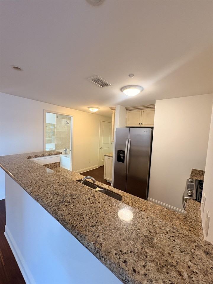 127 Madison Ave #701 - Photo 5 of 28