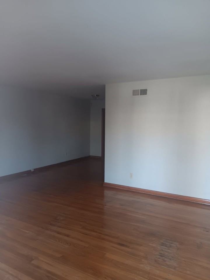 824 Maury St #1 - Photo 3 of 7