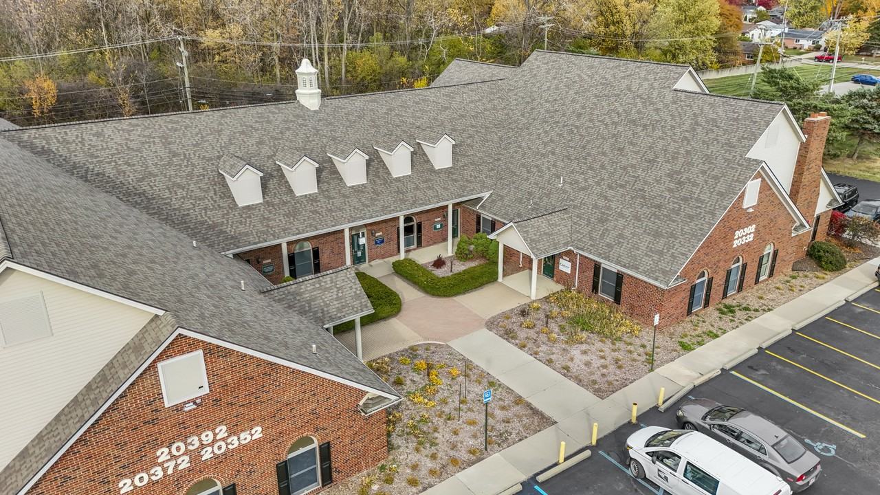 20332 Eureka Rd - Photo 2 of 23