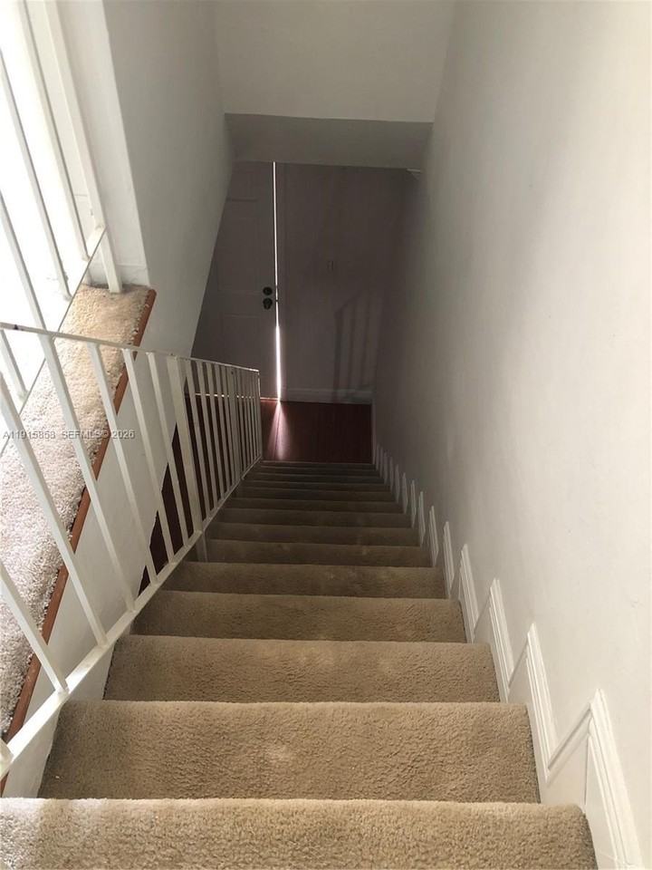 1110 Salzedo St #2D - Photo 7 of 9