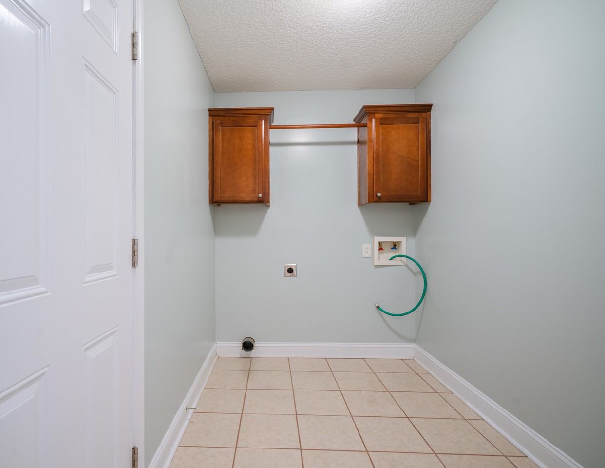 59 Forest St Ne #1 - Photo 7 of 42