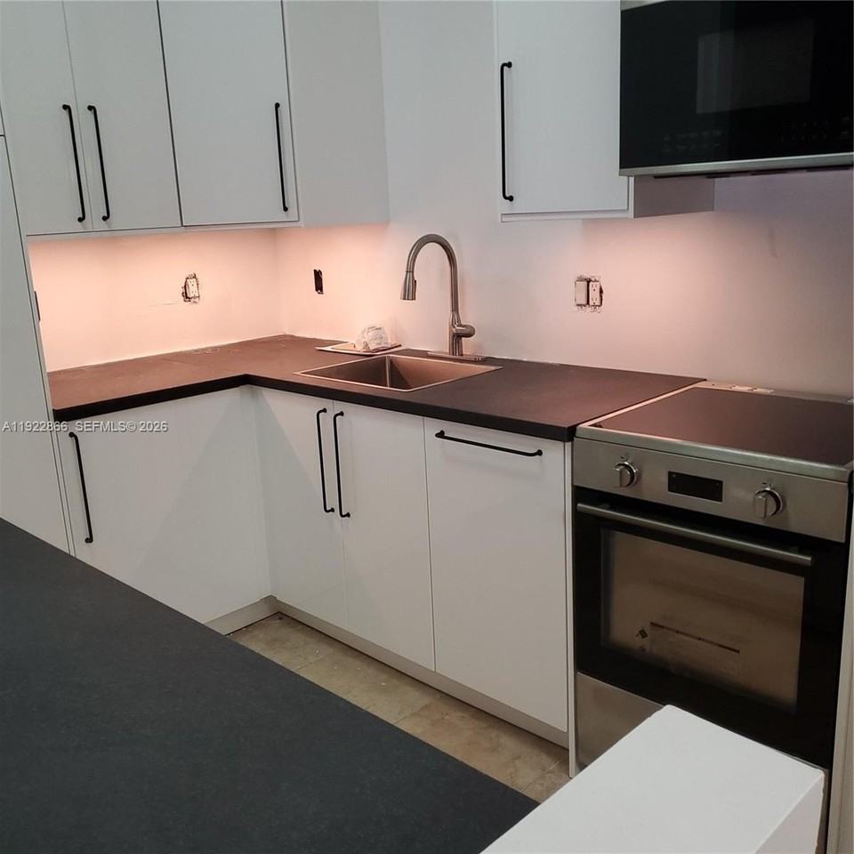 9978 N Belfort Cir #206 - Photo 2 of 33