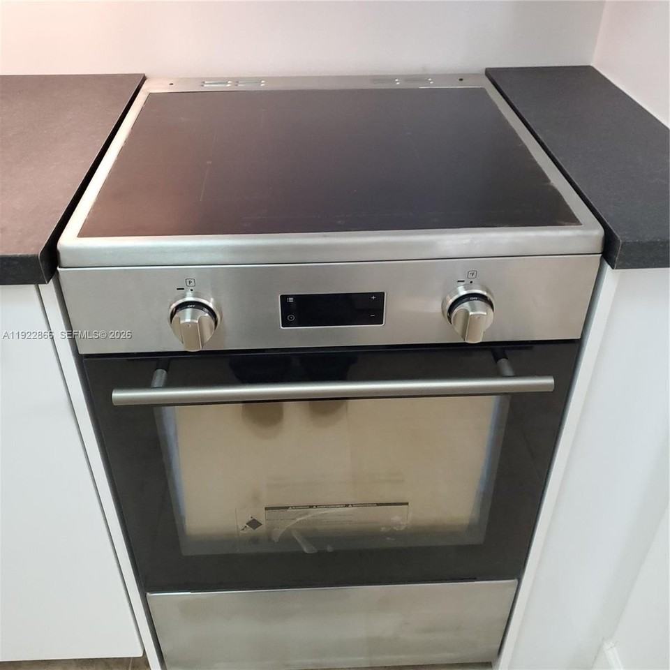 9978 N Belfort Cir #206 - Photo 3 of 33