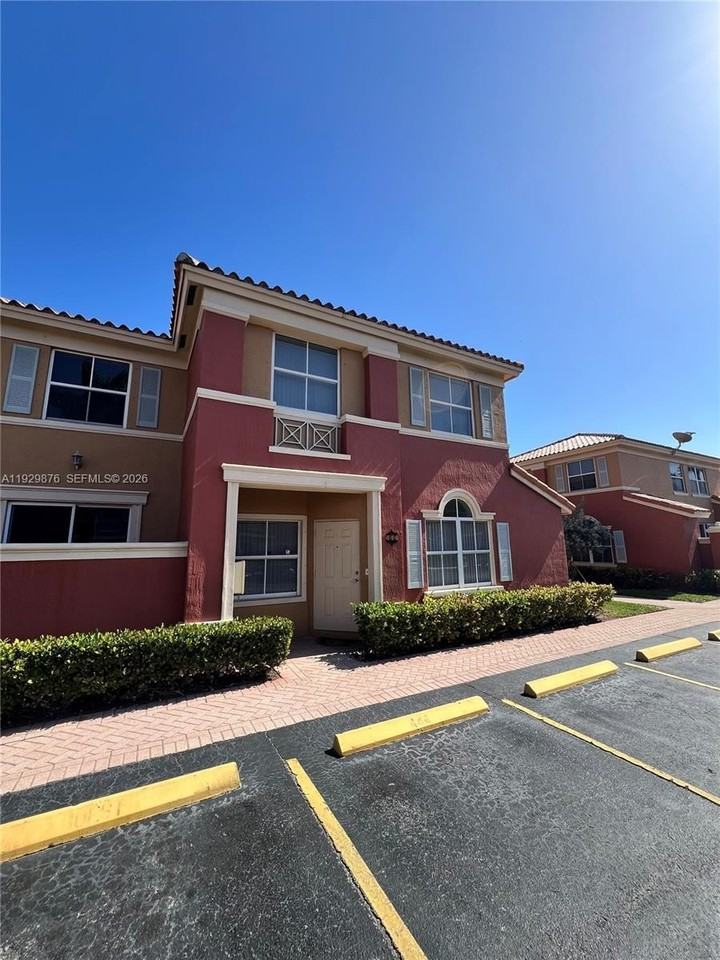 6202 Nw 116th Pl #444 - Photo 2 of 21