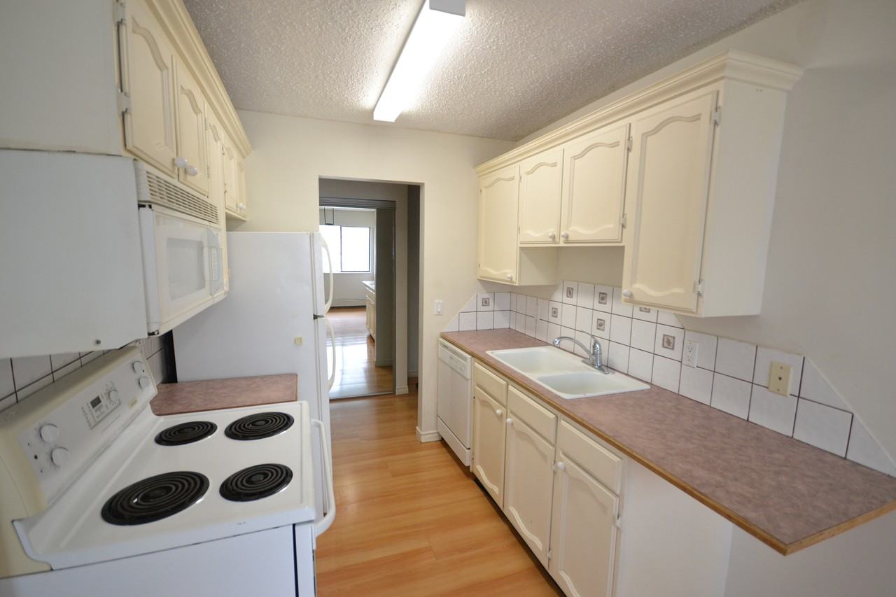 1909 Saltons Estates #1 - Photo 3 of 11