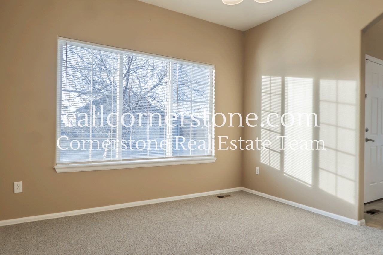 7975 Superior Hill Pl #1 - Photo 4 of 36