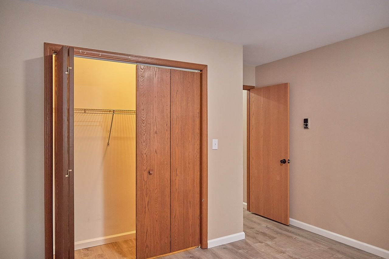 409 W Mondamin St #409-7 - Photo 6 of 7