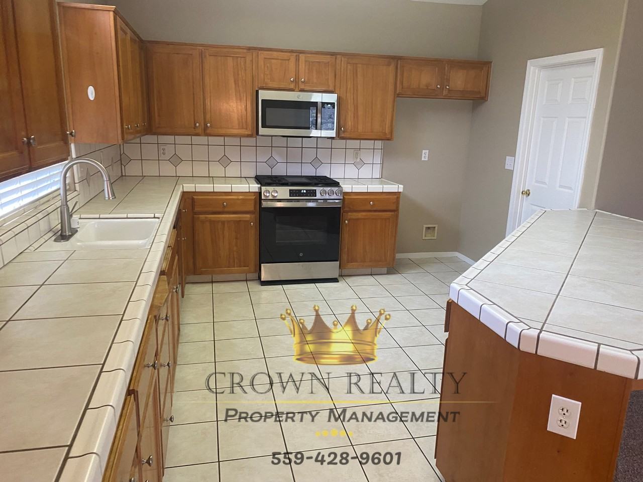 2744 W Ceres Ct #1 - Photo 7 of 22