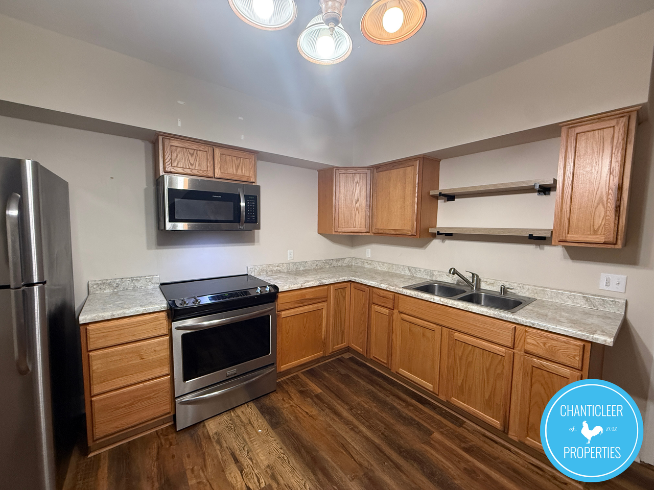 1729 Gyro Dr #B - Photo 2 of 13