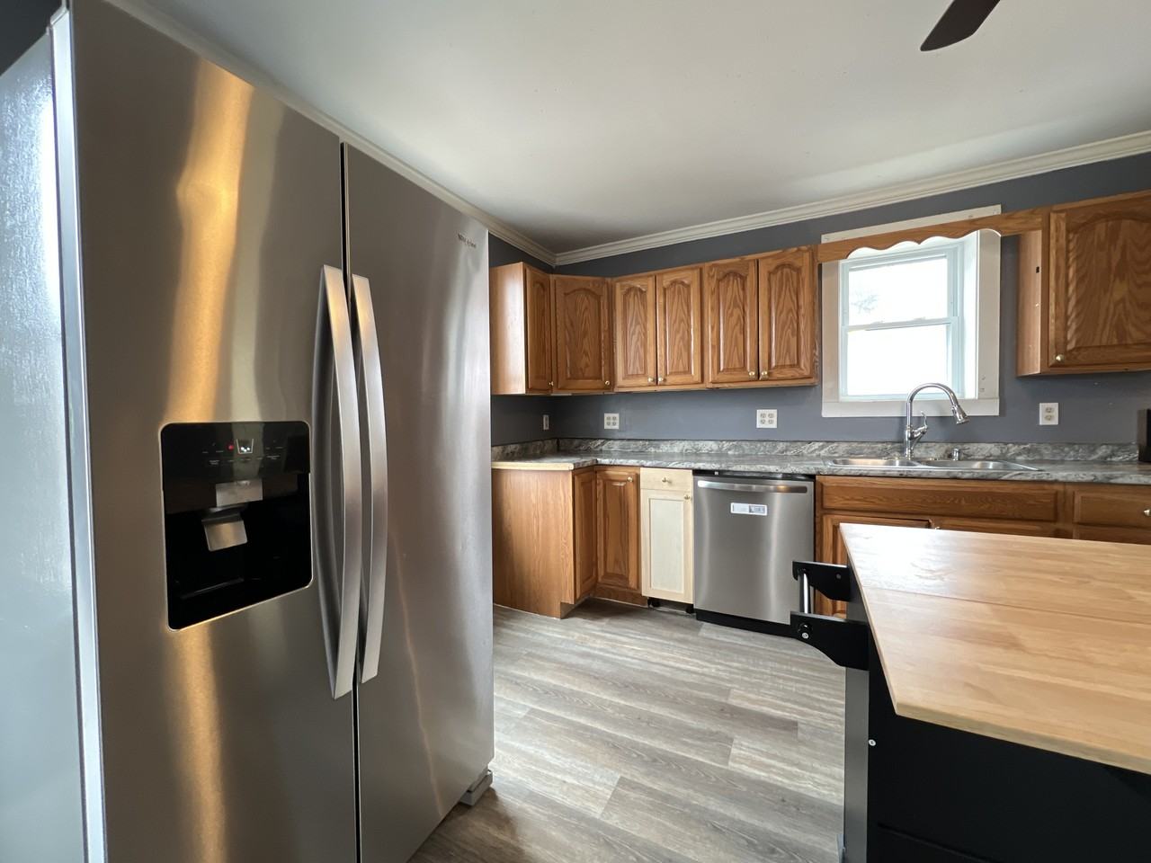 2443 Division St #1 - Photo 7 of 18