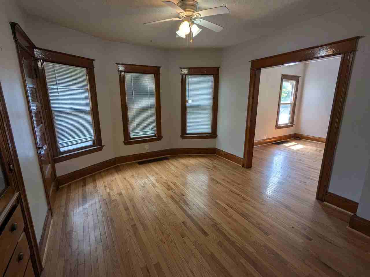 918 Goodman St S #1 - Photo 4 of 10