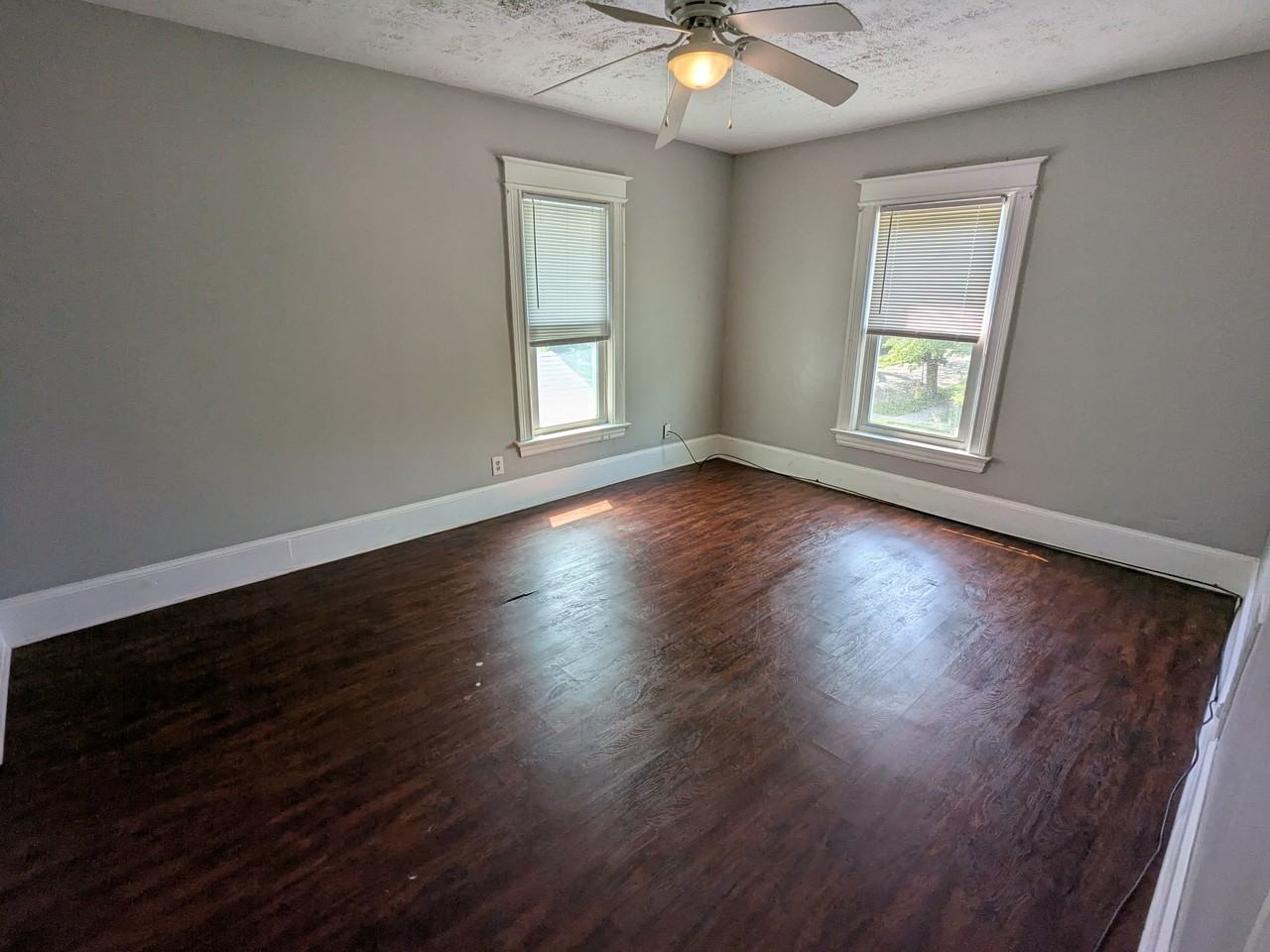 918 Goodman St S #1 - Photo 6 of 10