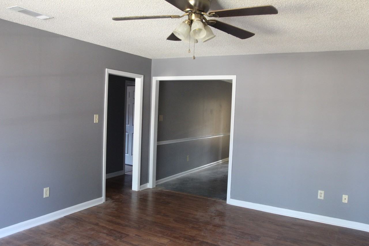 3110 Crepe Myrtle Ct #B - Photo 2 of 8