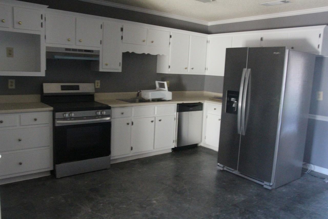 3110 Crepe Myrtle Ct #B - Photo 4 of 8