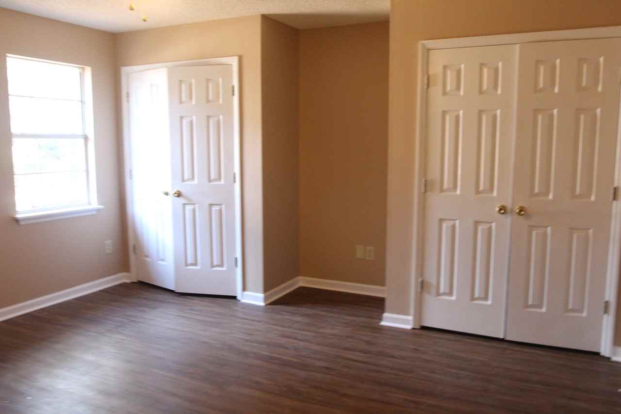 3110 Crepe Myrtle Ct #B - Photo 7 of 8