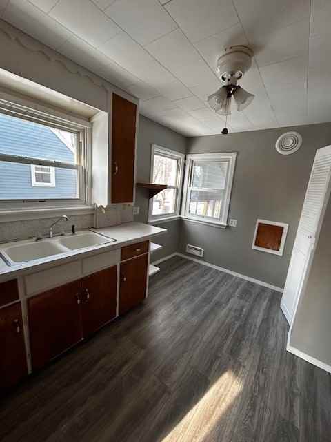 20 Vixette St #1 - Photo 6 of 9