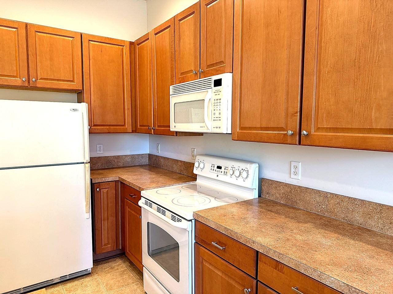 96028 Long Island Pl #1 - Photo 3 of 16