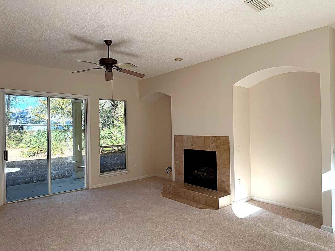 96028 Long Island Pl #1 - Photo 7 of 16