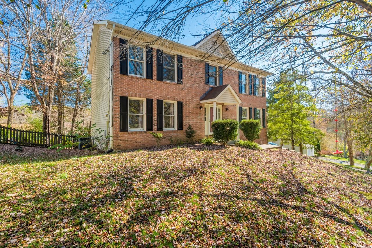 420 Shelbyville Rd #1 - Photo 5 of 50