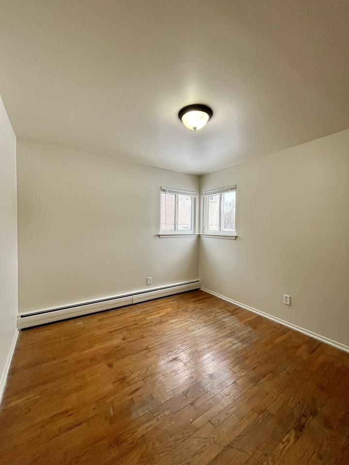 610 Harrison Blvd #43 - Photo 4 of 35