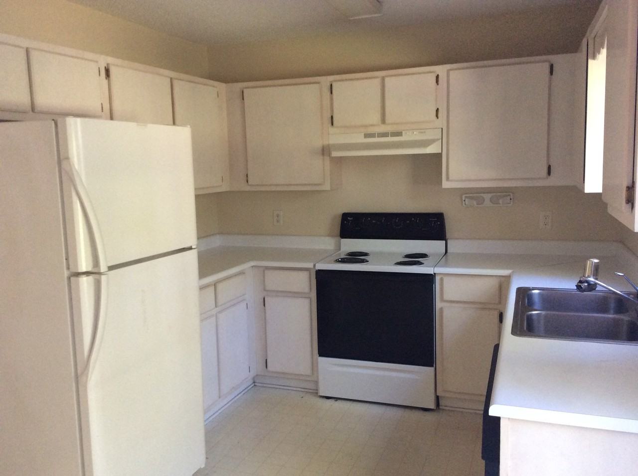 1100 Pineland - 7-F #7F - Photo 3 of 4