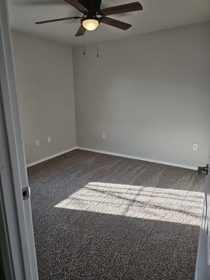 4407 Trevino St #1 - Photo 5 of 10