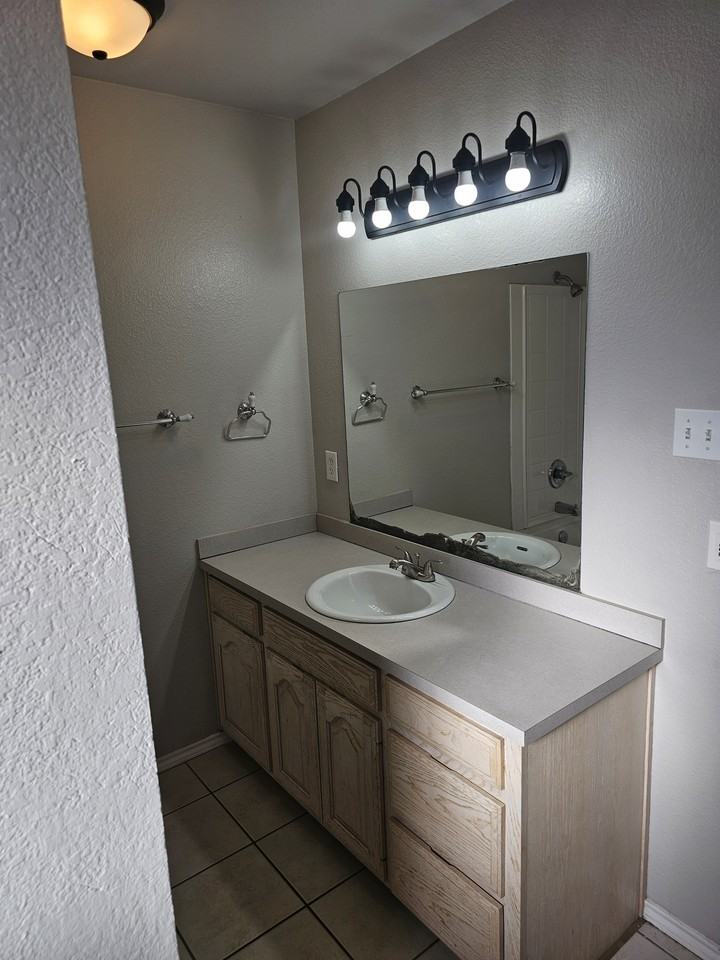 4407 Trevino St #1 - Photo 6 of 10