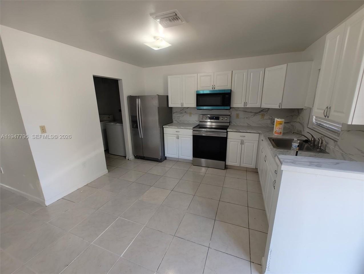 14242 Sw 283rd St - Photo 2 of 11