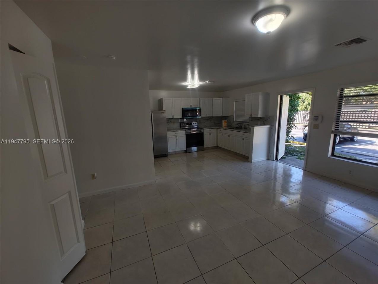 14242 Sw 283rd St - Photo 3 of 11