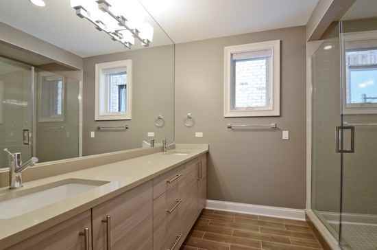 3749 N. Sheffield - 1 #1 - Photo 2 of 5