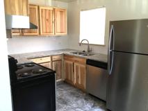 1350c - Photo 1 of 1