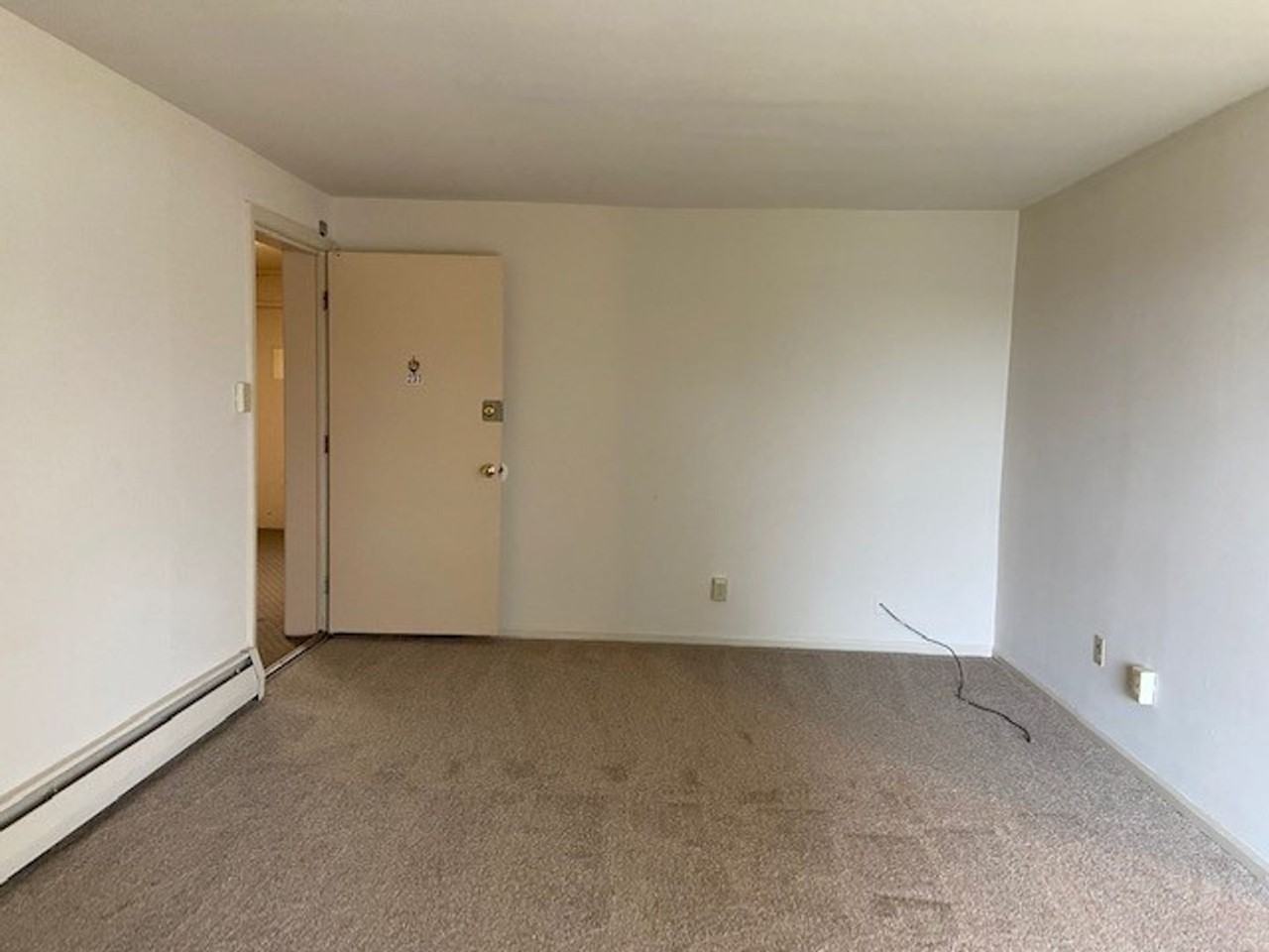 Oxhaven Apartments - Photo 5 of 45