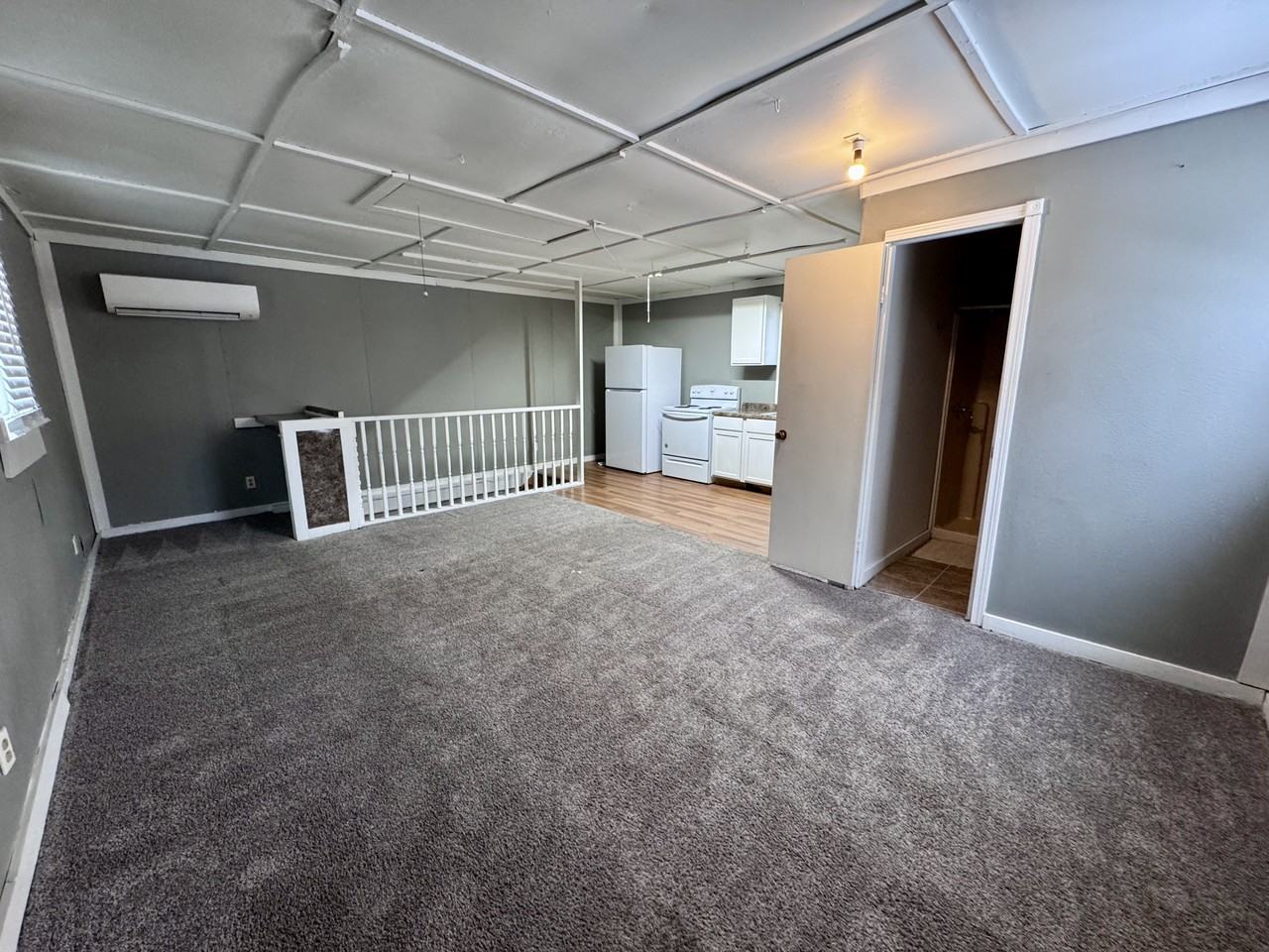 1622 N Webster St #1 - Photo 2 of 11