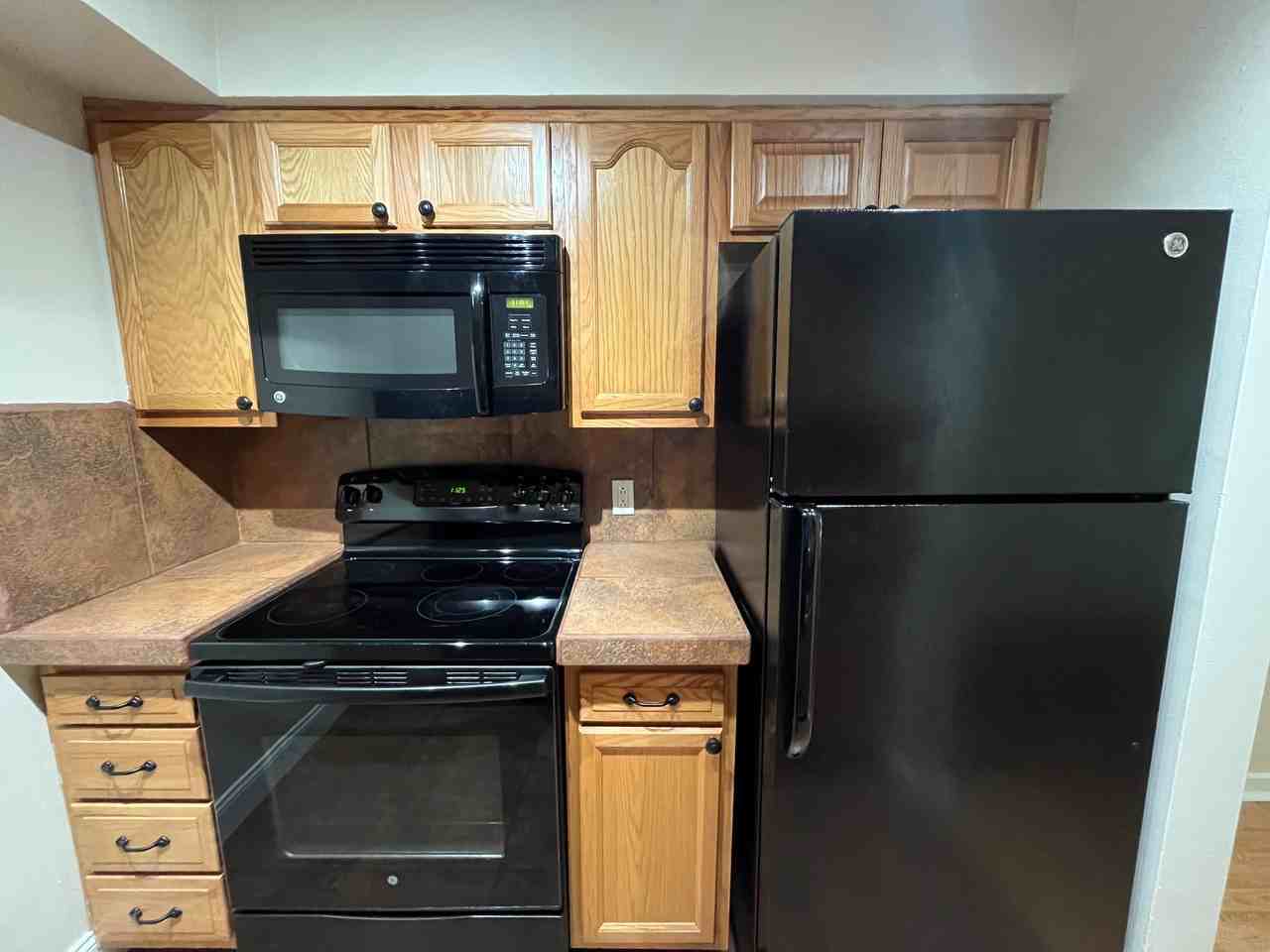 151 Robinson St #33 - Photo 2 of 21