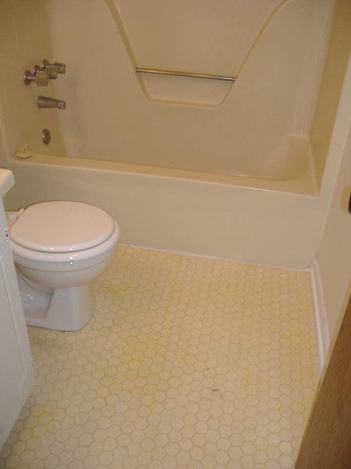 619 Johns Creek Rd #1 - Photo 5 of 8