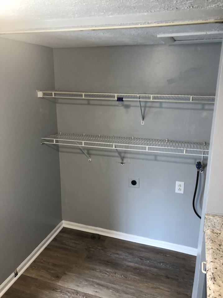 3895 Evergreen Rd #24 - Photo 3 of 23