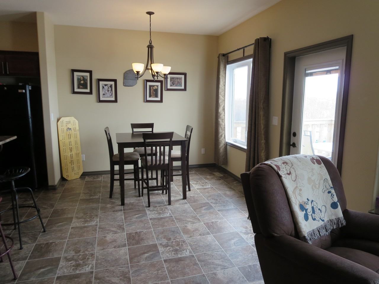 3718 44 Ave #B - Photo 3 of 15