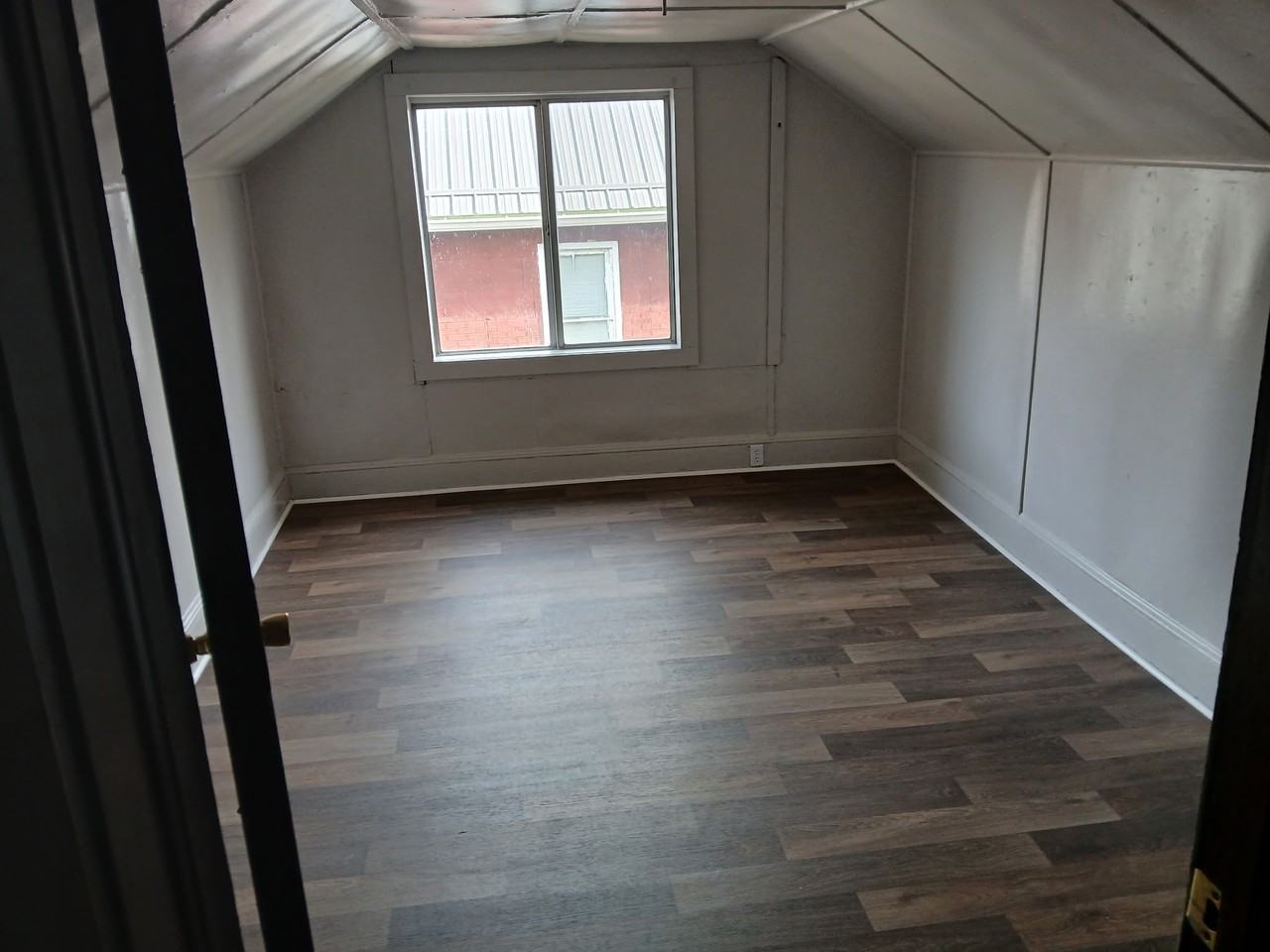 124 Brown St #1 - Photo 3 of 4