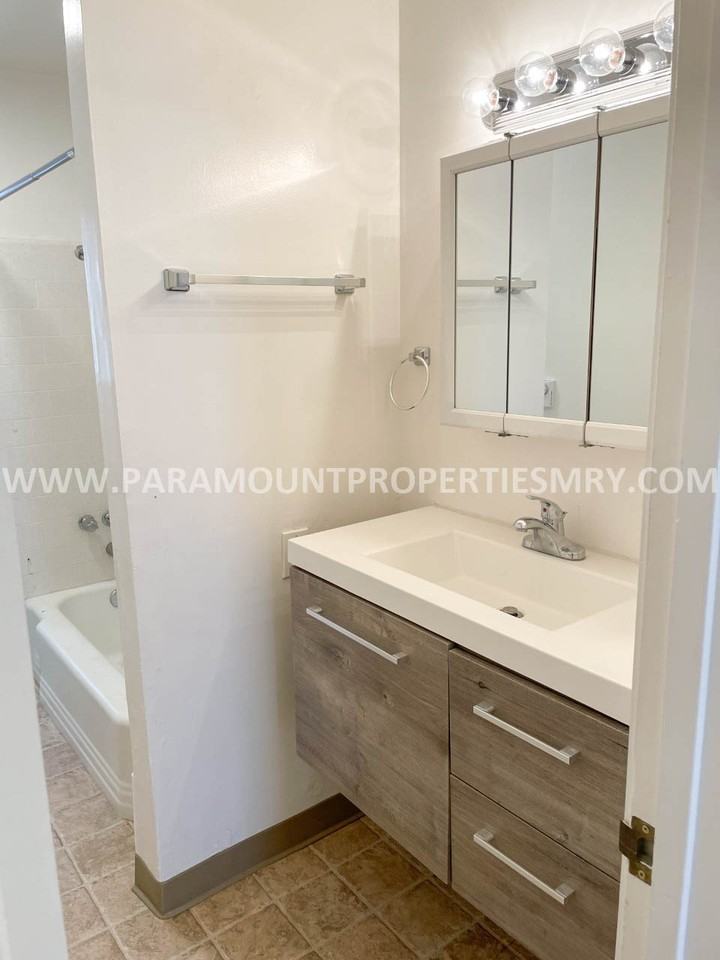 542A Laine St #542A - Photo 6 of 10