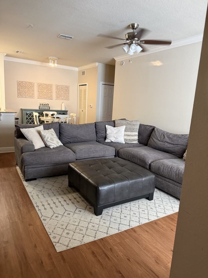 1300 Eastern Pecan Pl #1 - Photo 3 of 28